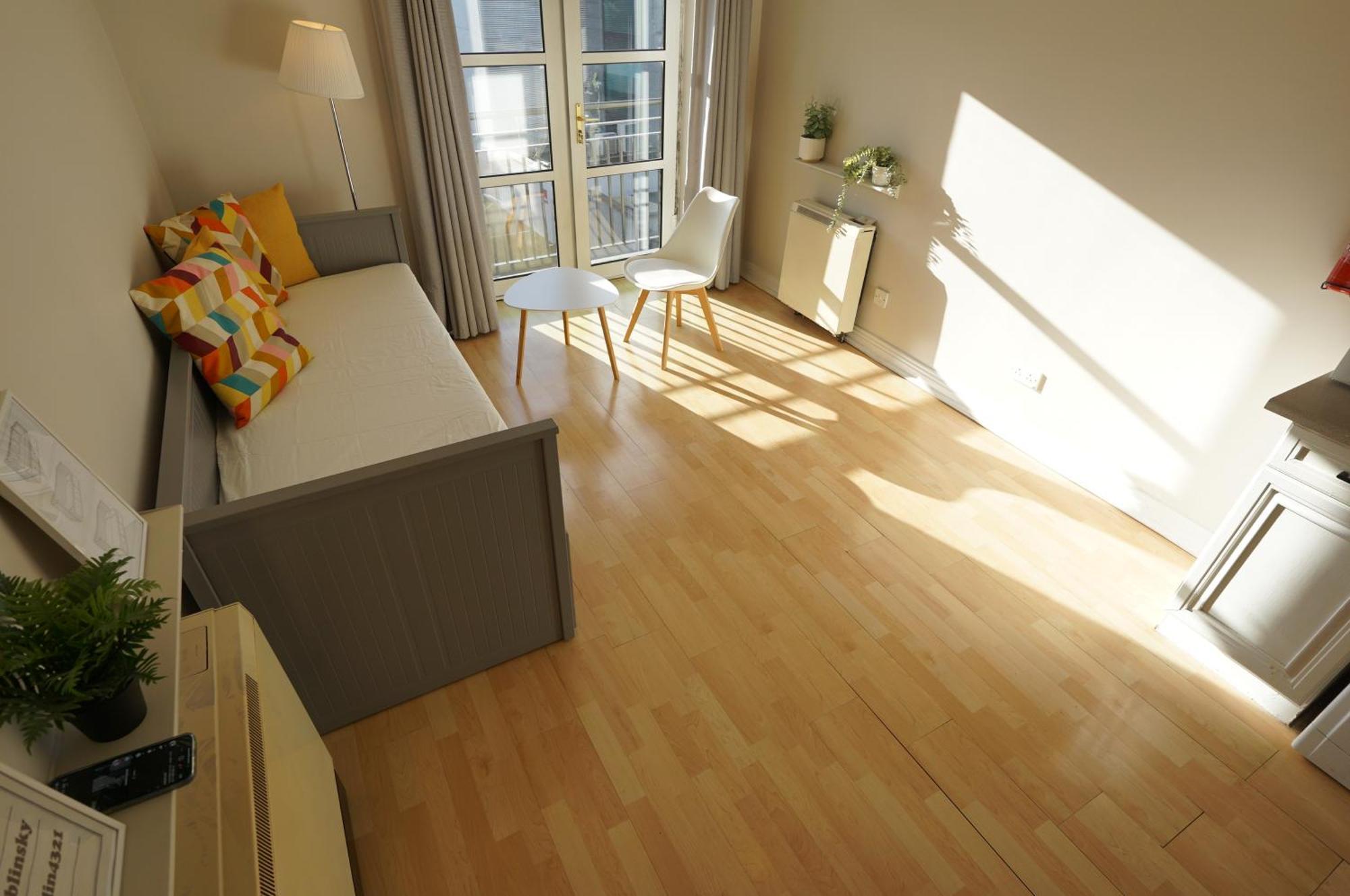 Apartamento City Center Apt Free Parking